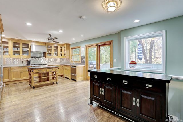 6 Scenic Vista Drive, New City, NY 10956