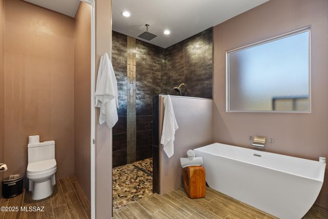 3188 W Tumamoc Drive, Tucson, AZ 85745