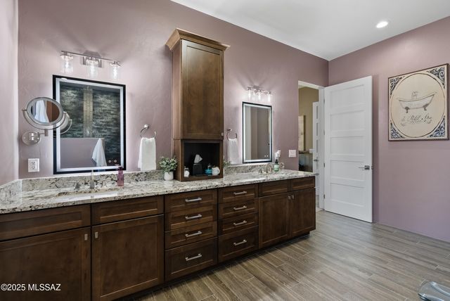 3188 W Tumamoc Drive, Tucson, AZ 85745