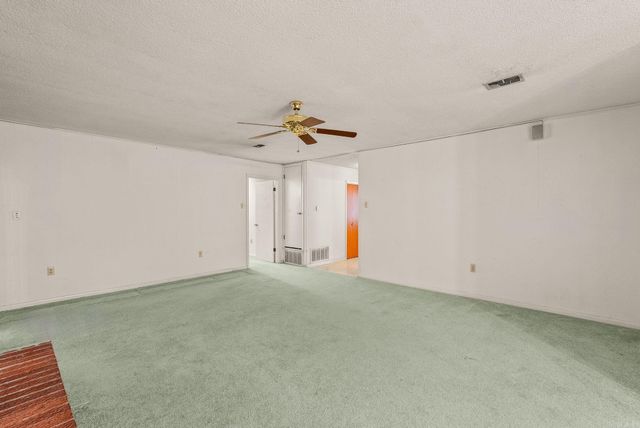 1205 Salem, Conway, AR 72034