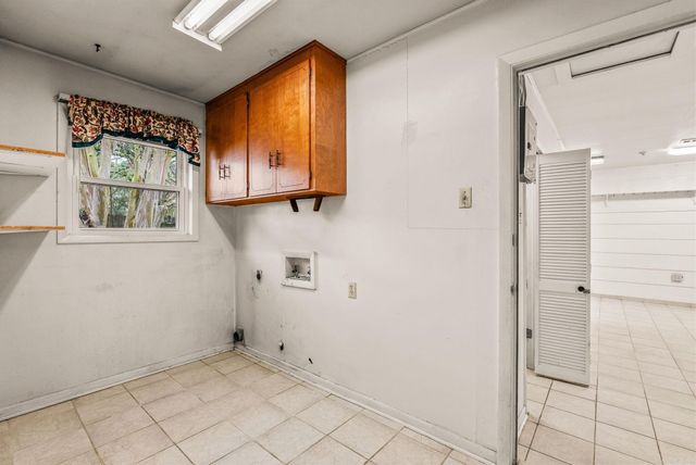 1205 Salem, Conway, AR 72034