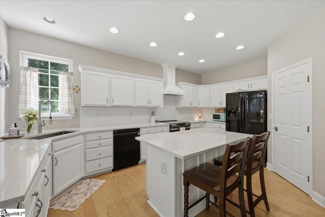 139 Carson's Pond Drive, Simpsonville, SC 29681