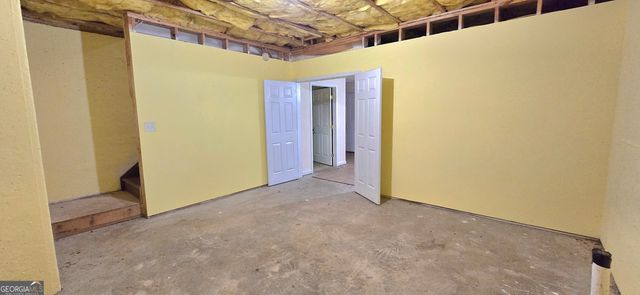 610 James Ridge Drive, Lawrenceville, GA 30045