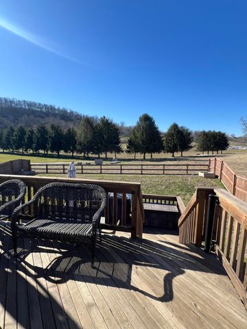 203 Sandpiper Lane, Warsaw, KY 41095