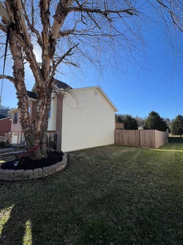 203 Sandpiper Lane, Warsaw, KY 41095