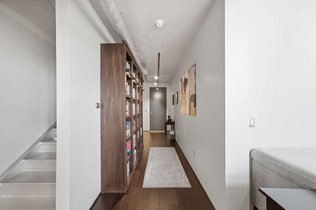 1005 S Shepherd Drive 818, Houston, TX 77019