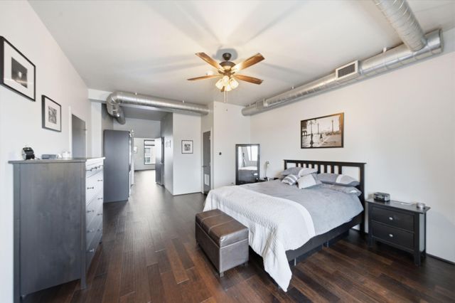 1005 S Shepherd Drive 818, Houston, TX 77019