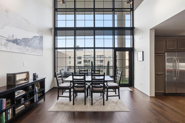 1005 S Shepherd Drive 818, Houston, TX 77019
