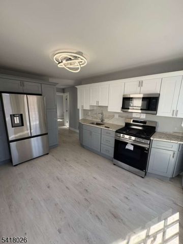 1920 S Wood Ave, Linden City, NJ 07036