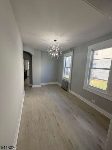 1920 S Wood Ave, Linden City, NJ 07036