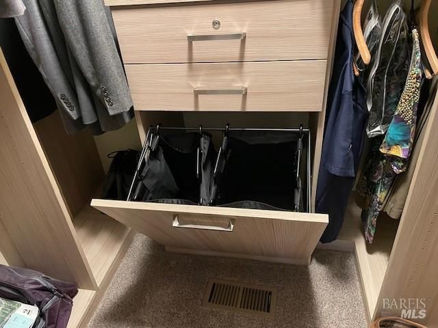 146 White Oak Dr, Santa Rosa, CA 95409