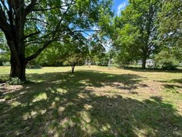 2888 Clarice Street, Kalamazoo, MI 49048