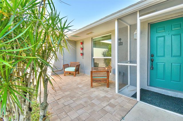 6550 Country Wood Way, Delray Beach, FL 33484