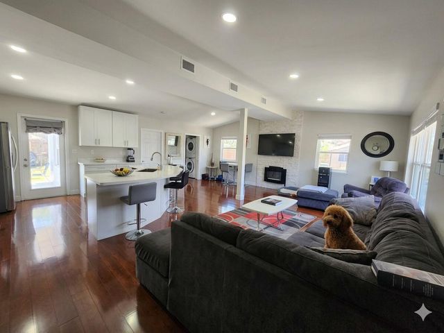 3440 SW 20th Street, Fort Lauderdale, FL 33312