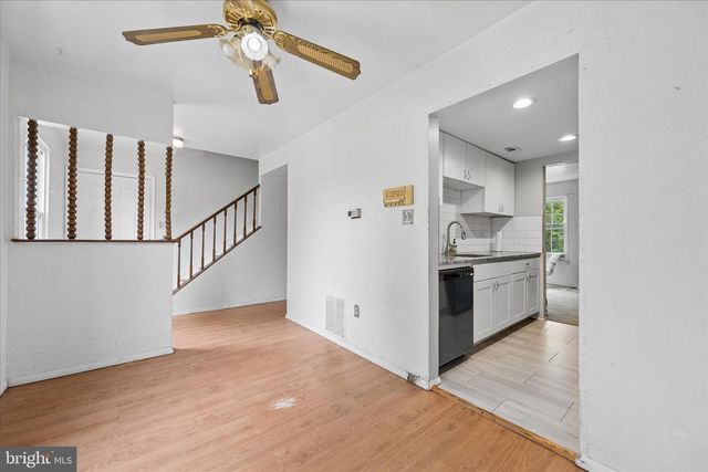 1850 DOVE CT, Severn, MD 21144