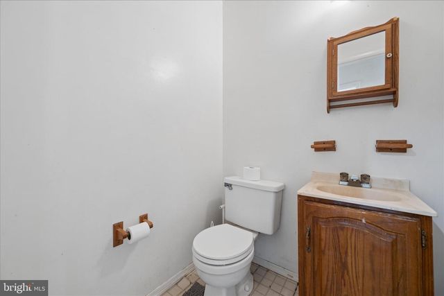 1850 DOVE CT, Severn, MD 21144