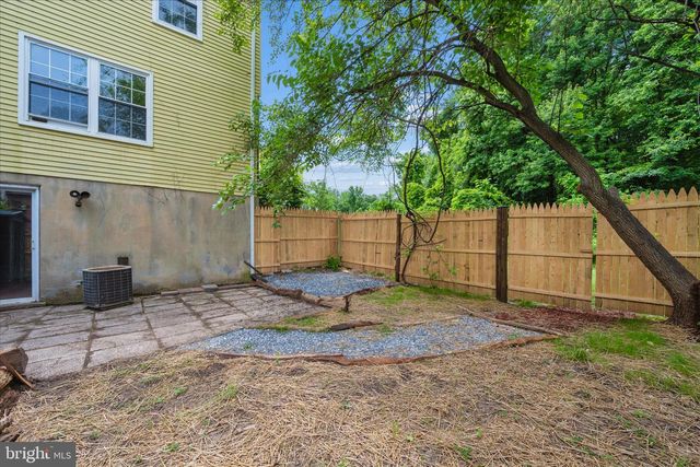 1850 DOVE CT, Severn, MD 21144