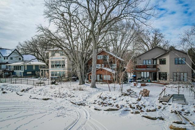 2804 Waubesa Avenue, Madison, WI 53711