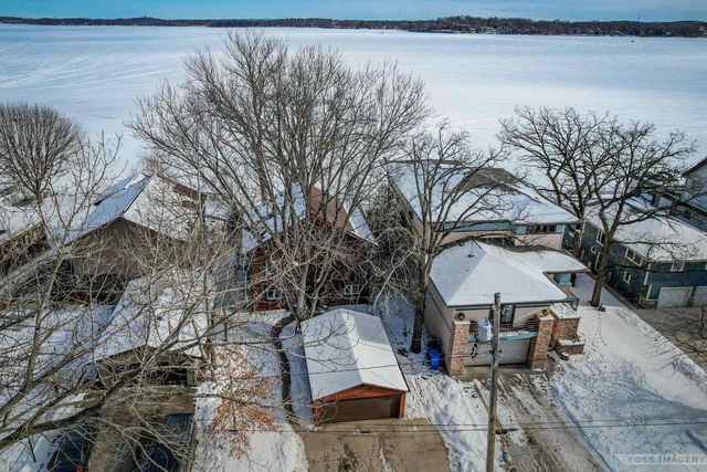 2804 Waubesa Avenue, Madison, WI 53711