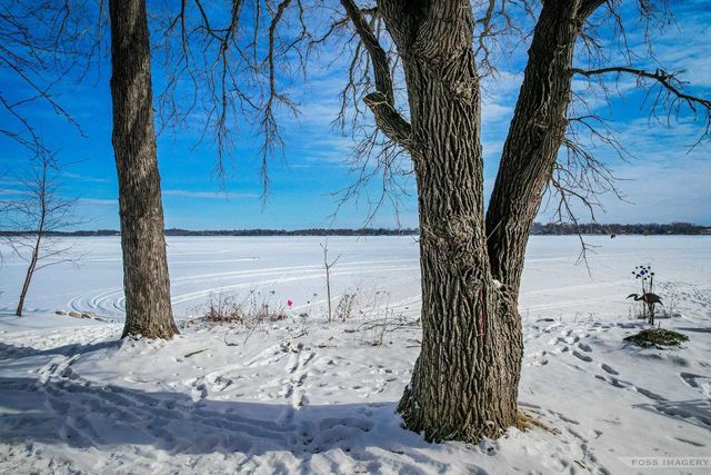 2804 Waubesa Avenue, Madison, WI 53711