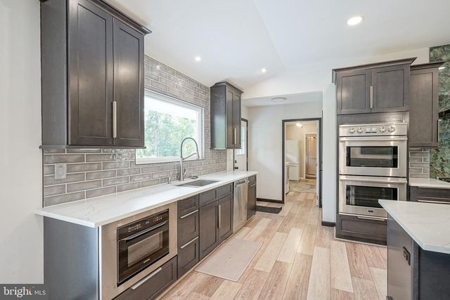 113 BELVEDERE AVE, Vineland, NJ 08360