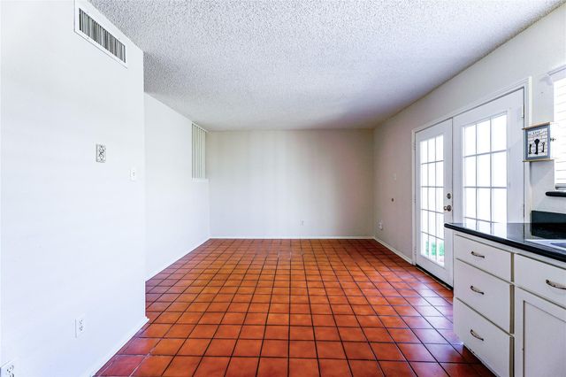 11677 Village Place Drive, Houston, TX 77077