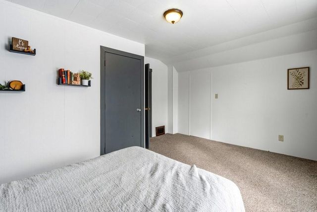 708 Eddy Street, Eau Claire, WI 54703