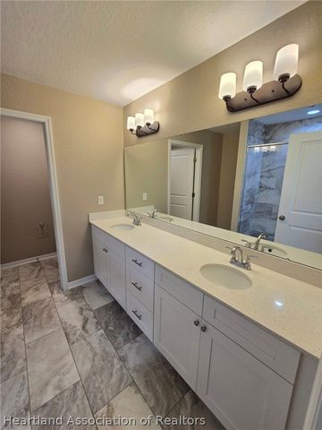 5515 Castania Drive, Sebring, FL 33872