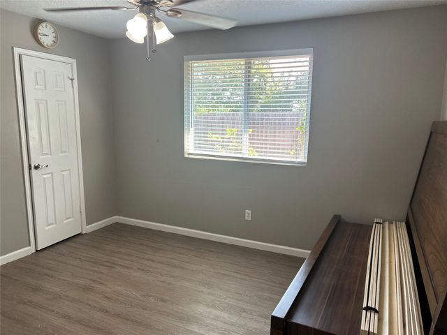 1406 Rushworth Drive, Houston, TX 77014