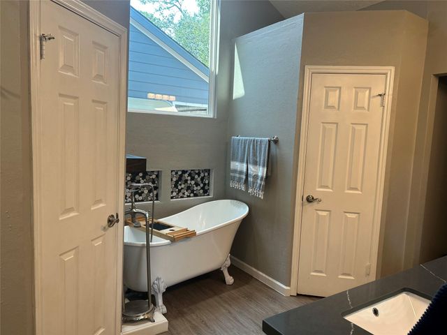 1406 Rushworth Drive, Houston, TX 77014