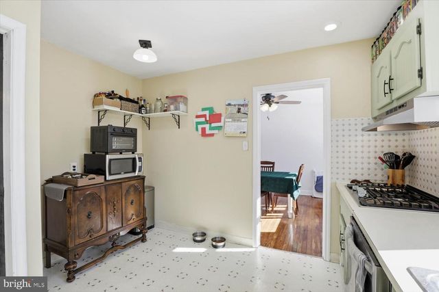 2300 GRING DR, West Lawn, PA 19609