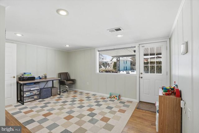 2300 GRING DR, West Lawn, PA 19609