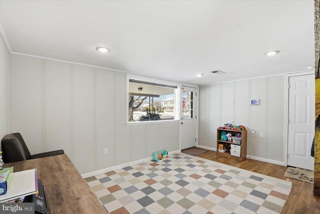 2300 GRING DR, West Lawn, PA 19609