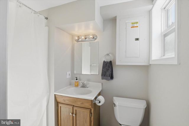 2300 GRING DR, West Lawn, PA 19609