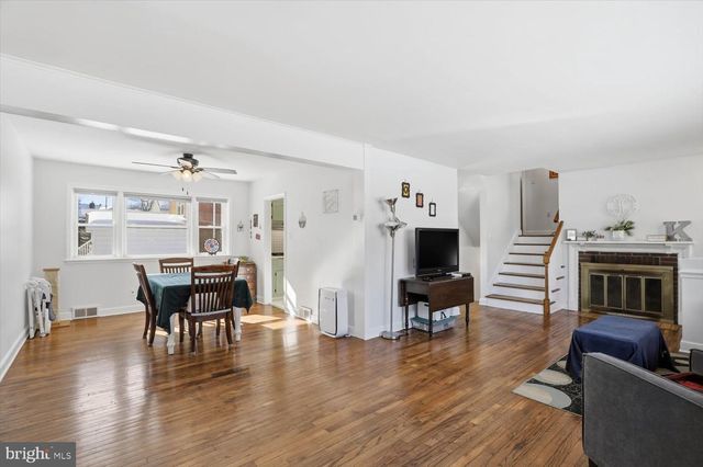 2300 GRING DR, West Lawn, PA 19609