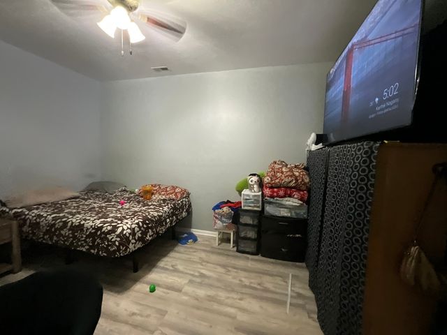 4226 W Ogden Avenue, Chicago, IL 60623