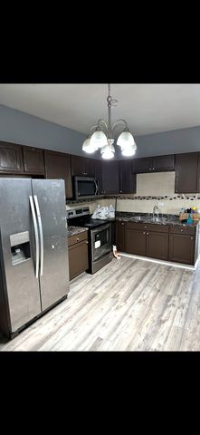 4226 W Ogden Avenue, Chicago, IL 60623