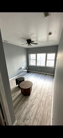 4226 W Ogden Avenue, Chicago, IL 60623