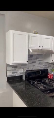 4226 W Ogden Avenue, Chicago, IL 60623