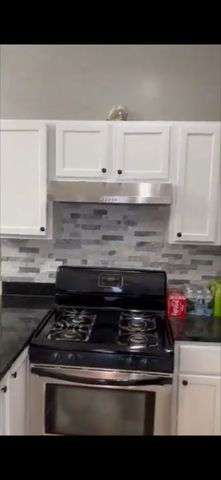 4226 W Ogden Avenue, Chicago, IL 60623