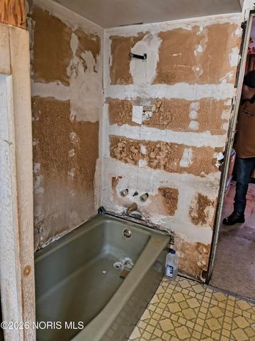 1816 Clay Avenue, Toledo, OH 43608