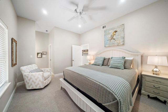 3830 Wentletrap, Galveston, TX 77554