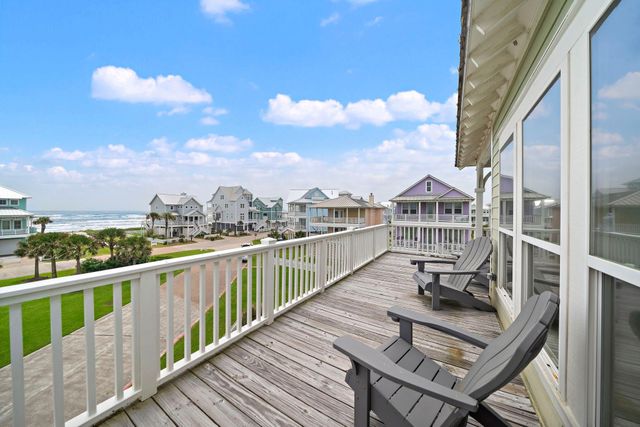 3830 Wentletrap, Galveston, TX 77554