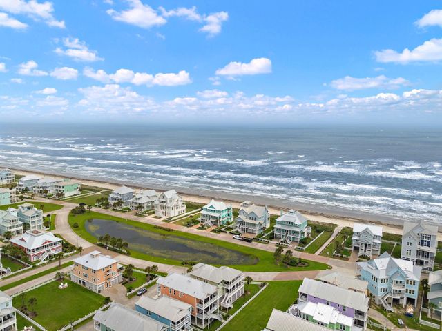 3830 Wentletrap, Galveston, TX 77554
