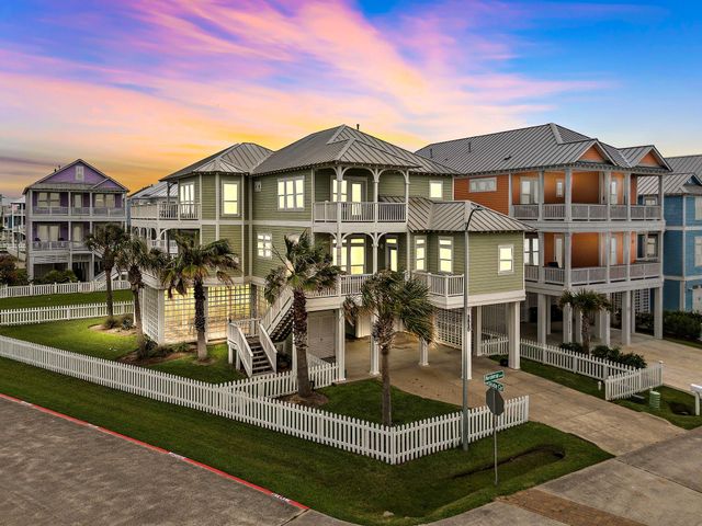 3830 Wentletrap, Galveston, TX 77554
