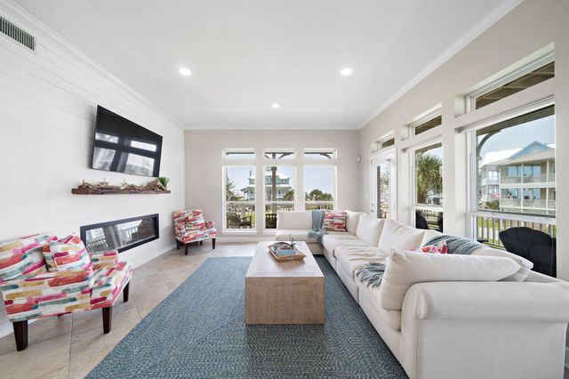 3830 Wentletrap, Galveston, TX 77554