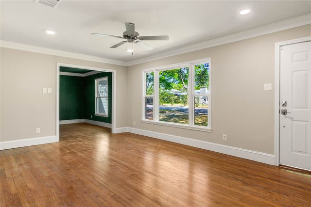 4104 Austin Avenue, Waco, TX 76710