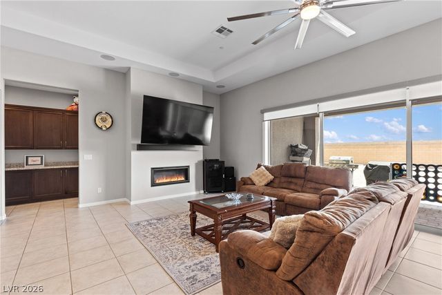 9915 Justin Earl Avenue, Las Vegas, NV 89149
