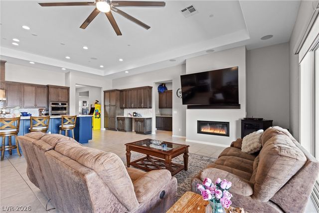 9915 Justin Earl Avenue, Las Vegas, NV 89149