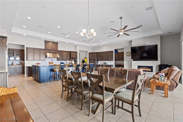 9915 Justin Earl Avenue, Las Vegas, NV 89149